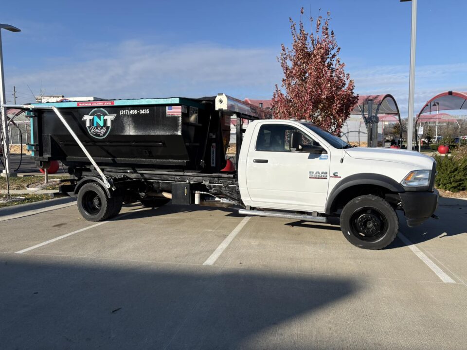 10 vs 15 vs 20 vs 25 vs 30-Yard Dumpster: Which Size Do You Need?